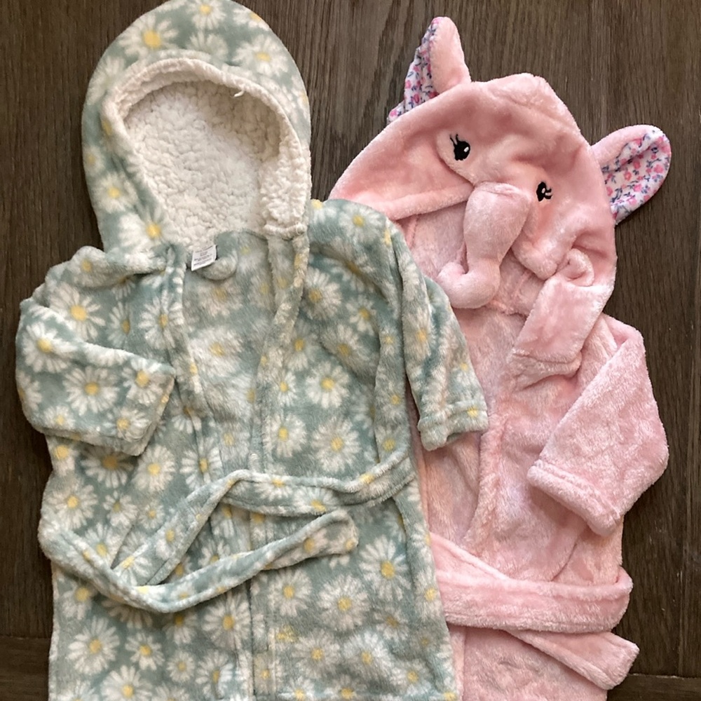 Mint and Pink Hooded Robes with Cozy Fleece